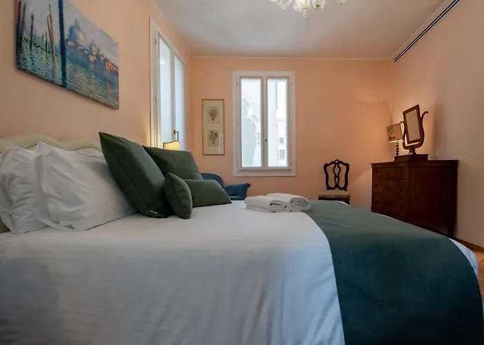 Apartment Cera Ai Leoncini